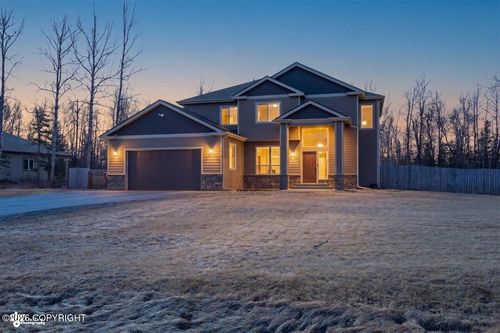 7924 E Wolf Creek Rd, Wasilla, AK, 99654-9404 | Card Image