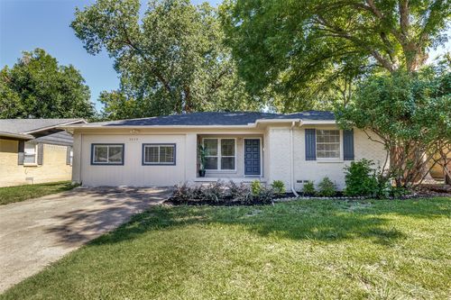 8829 Clearwater Dr, Dallas, TX, 75243-7105 | Card Image