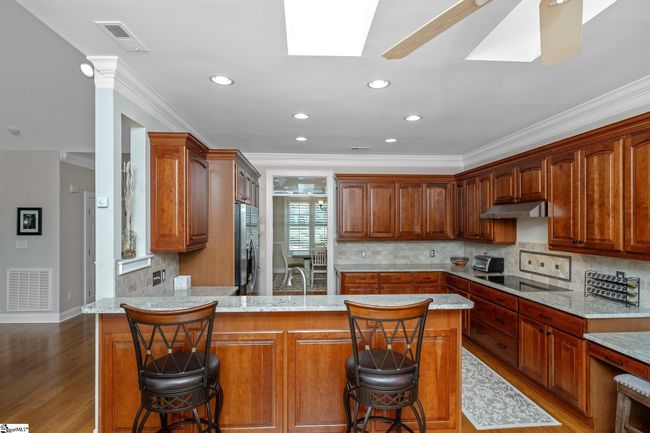 3 Soft Breeze Ct, House other with 4 bedrooms, 5 bathrooms and 3 parking in Landrum SC | Image 12