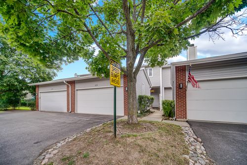 628 Martin Ln, Deerfield, IL, 60015-3633 | Card Image