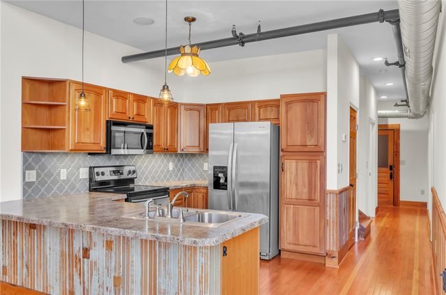 102 Russell St, Condo with 3 bedrooms, 3 bathrooms and null parking in Easley SC | Image 11
