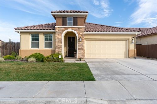 636 Pinelli Dr, Los Banos, CA, 93635 | Card Image