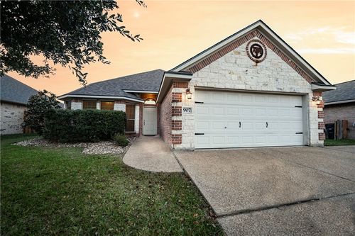 907 Turtle Dove Trl, College Station, TX, 77845-6054 | Card Image