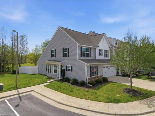111 Covington Cove Ct, Kernersville, NC, 27284-6013 | Card Image
