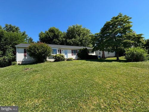 311 Cherry St, YORK, PA, 17402-5069 | Card Image