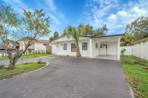 2784 Nw 9th St, Fort Lauderdale, FL, 33311-6673 | Card Image