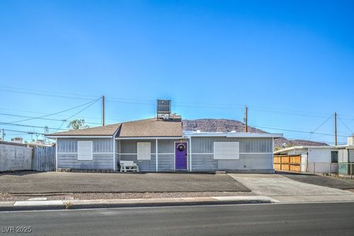 211 W Atlantic Ave, Henderson, NV, 89015-7102 | Card Image