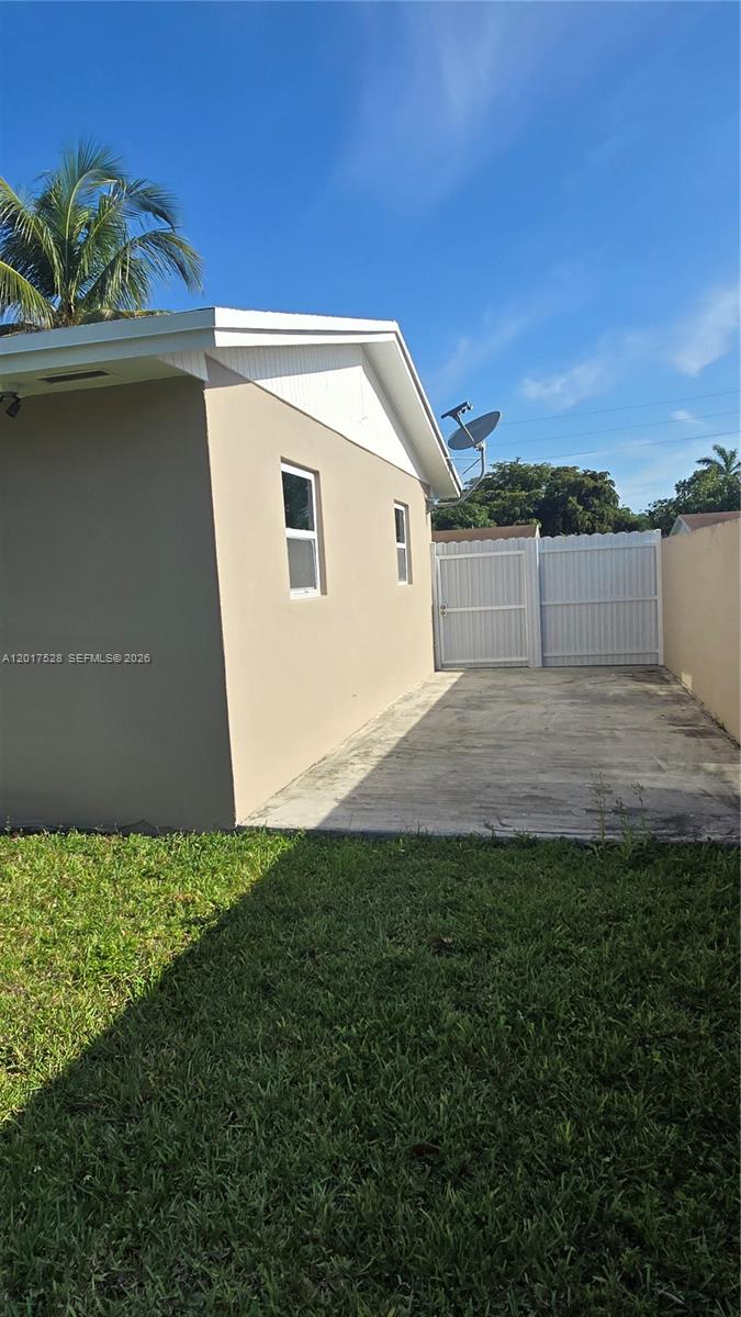 Residential Lease in Homestead 3