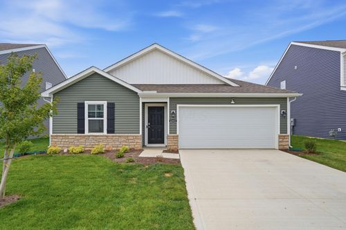 4333 Water Aven Dr, Canal Winchester, OH, 43110-1448 | Card Image