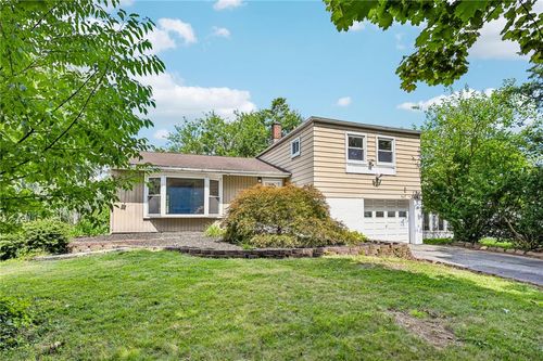 2428 Nottingham Rd, BETHLEHEM, PA, 18017-3362 | Card Image