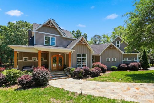 1595 Mary Ellen Dr, Fort Mill, SC, 29708-7983 | Card Image