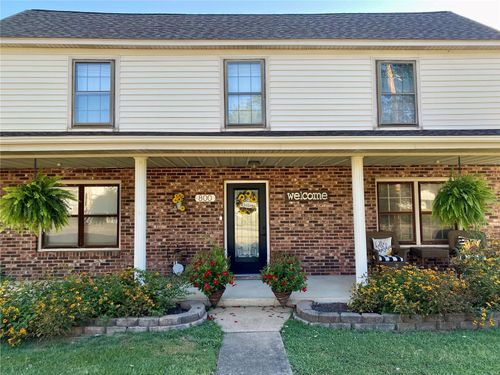 800 Mulberry Street, Bismarck, MO, 63624 | Card Image