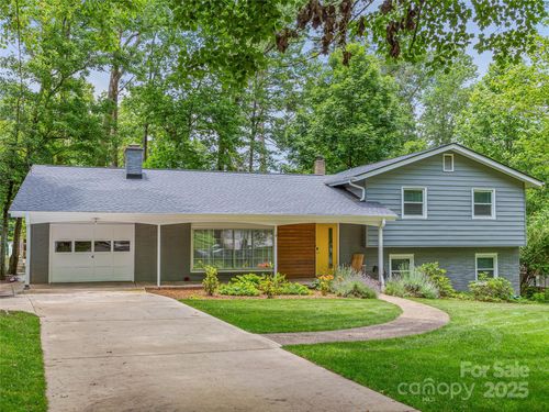 30 S Oak Forest Dr, Asheville, NC, 28803-3336 | Card Image