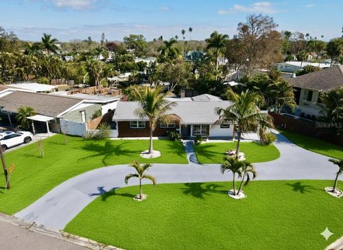 1500 Carson Cir Ne, ST PETERSBURG, FL, 33703-4242 | Card Image