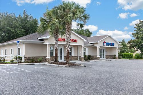 840 Highway 466, Lady Lake, FL, 32159-3918 | Card Image