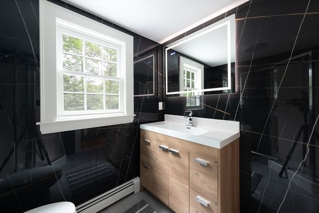 338 Highland St, House other with 4 bedrooms, 4 bathrooms and 6 parking in Weston MA | Image 24