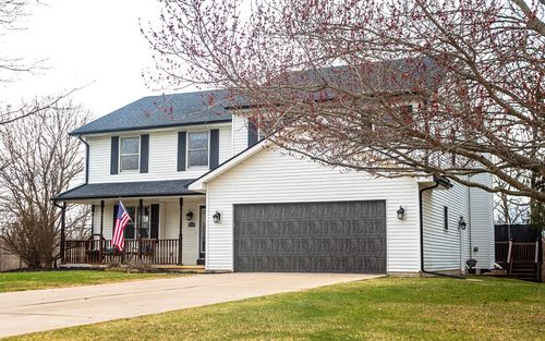 11035 Village Ln, Clinton, MI, 49236-9406 | Card Image