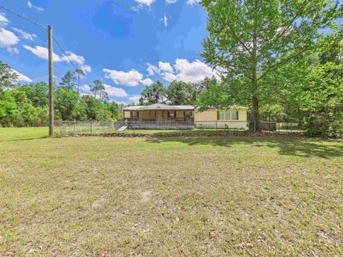 2230 Golf Course Rd, Perry, FL, 32348-7570 | Card Image