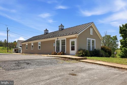 38 Cherry Grove Road, MIDDLEBROOK, VA, 24459 | Card Image
