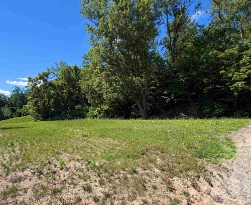 517 Hoult Road, Fairmont, WV, 26554 | Card Image