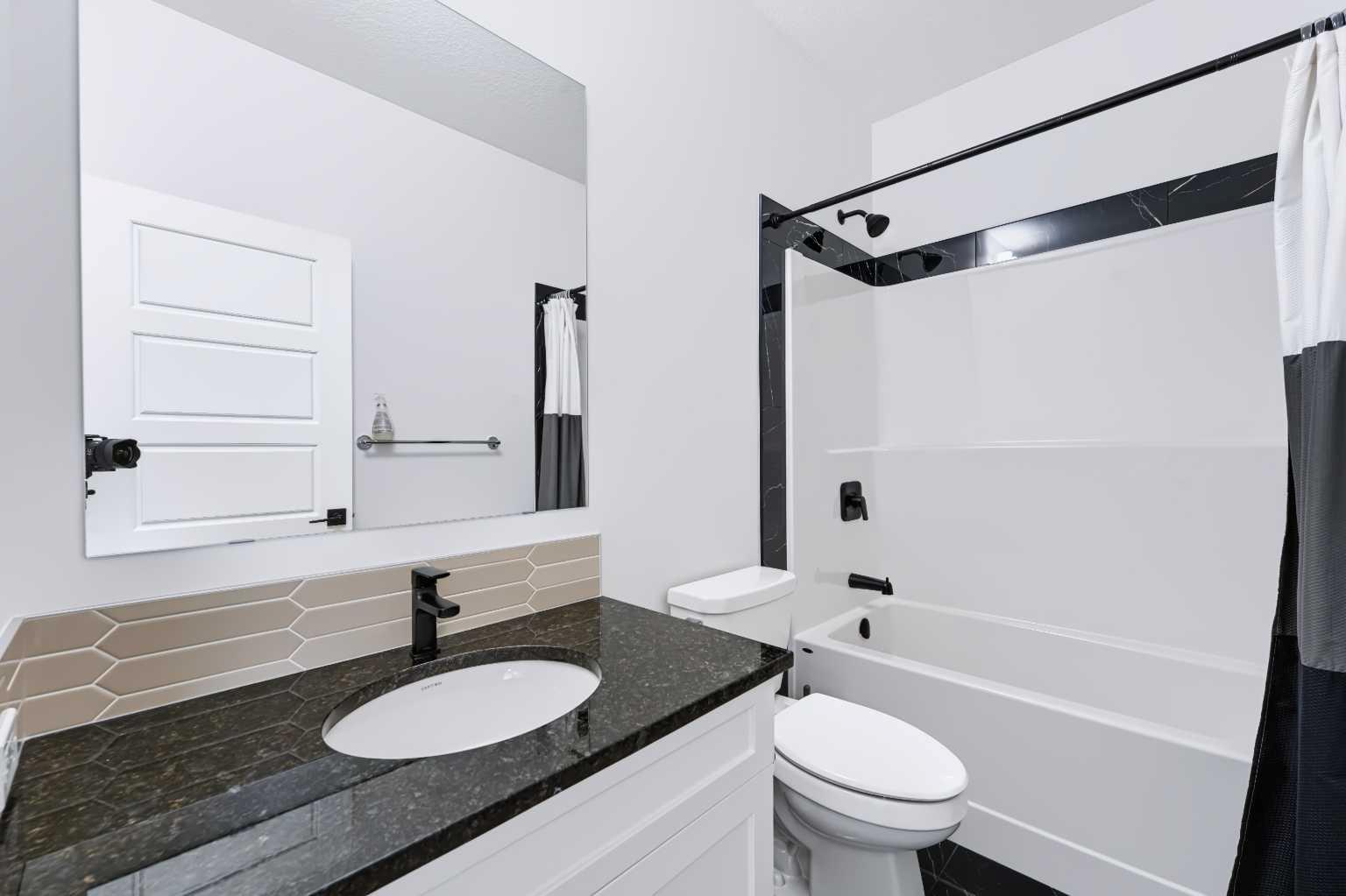 Residential in Chestermere 5