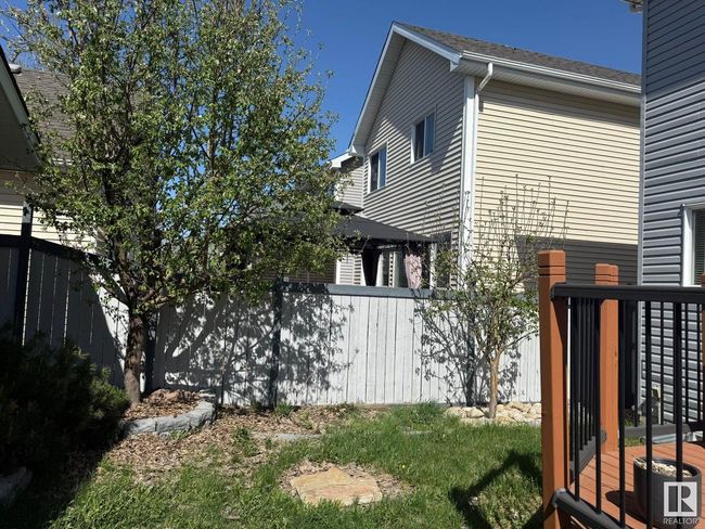 1332 74 St Sw, House other with 4 bedrooms, 4 bathrooms and null parking in Edmonton AB | Image 35