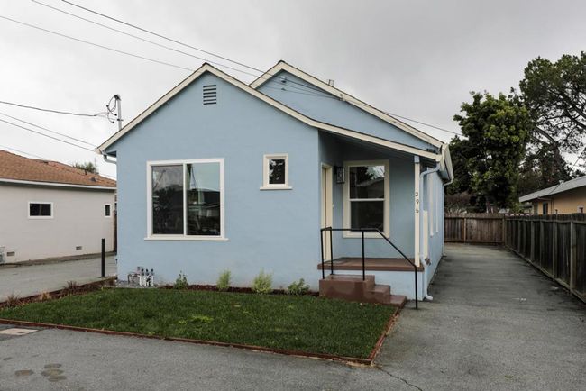300 Encina Cmns, House other with 7 bedrooms, 5 bathrooms and 2 parking in Stanford CA | Image 48