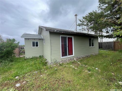 402 Railway Ave, Brock, SK, S0L1S3 | Card Image