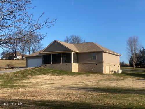 2449 Oakview Ln, Sevierville, TN, 37876-0201 | Card Image