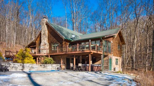 17250 Campbell Rd, Nelsonville, OH, 45764-9733 | Card Image