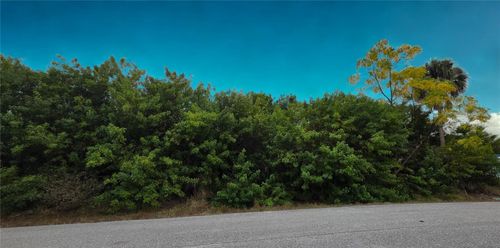 3546 Coney Island St, PORT CHARLOTTE, FL, 33952-8410 | Card Image