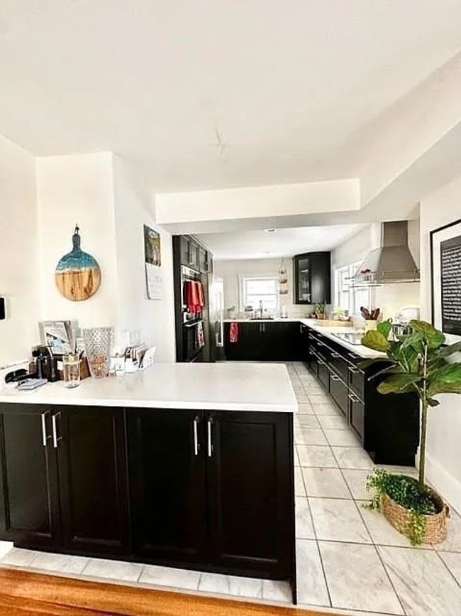 58 Beacon St, House other with 2 bedrooms, 1 bathrooms and null parking in Winthrop MA | Image 7