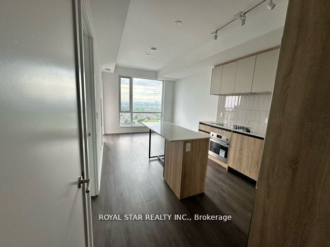 B-2313 - 7950 Bathurst St, Condo with 2 bedrooms, 1 bathrooms and 1 parking in Thornhill ON | Image 16