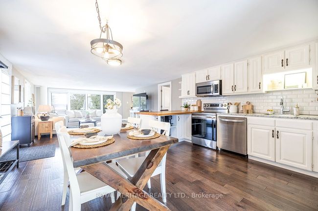 5119 Halstead Beach Rd, House other with 2 bedrooms, 3 bathrooms and 6 parking in Hamilton Township ON | Image 12