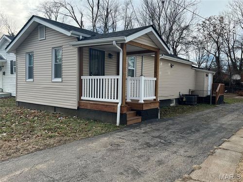 5707 Helen Ave, Jennings, MO, 63136-3614 | Card Image