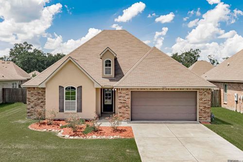 15635 Heartstone Dr, Prairieville, LA, 70769-6336 | Card Image