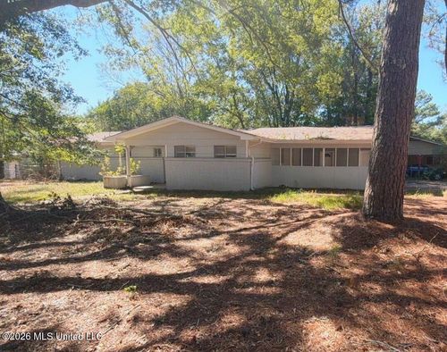 1607 Meadow Forest Dr, Jackson, MS, 39212-2637 | Card Image