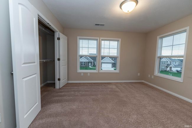5621 Camden Dr, House other with 4 bedrooms, 3 bathrooms and null parking in Newburgh IN | Image 28