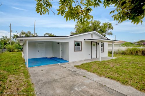 804 8th Ave, WAUCHULA, FL, 33873-3312 | Card Image