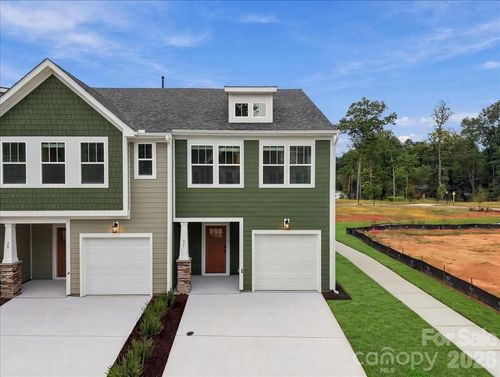 31 Oleetah Falls Way, Hendersonville, NC, 28792 | Card Image
