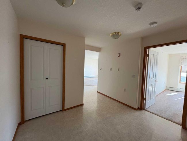205 - 5600 Sunrise Crescent, Condo with 2 bedrooms, 1 bathrooms and 1 parking in Olds AB | Image 9