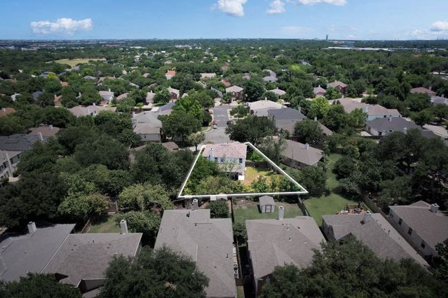 1600 Serenity Springs Cv, House other with 4 bedrooms, 3 bathrooms and 4 parking in Cedar Park TX | Image 25