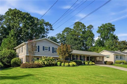 2962 Greenbrook Way Ne, Atlanta, GA, 30345-3754 | Card Image