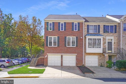 2248 Journet Dr, Dunn Loring, VA, 22027-1165 | Card Image