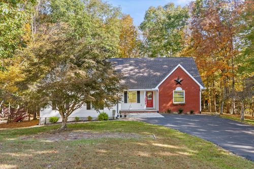 29 Mockingbird Dr, Crossville, TN, 38555-8022 | Card Image