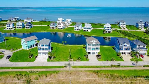 26830 Estuary Dr, Galveston, TX, 77554 | Card Image