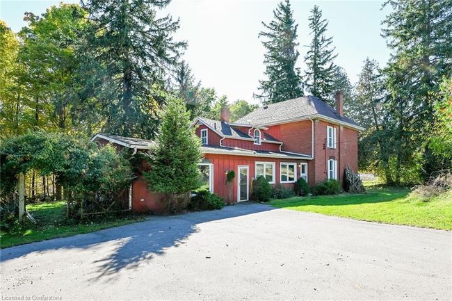 1396 Progreston Rd, Home with 5 bedrooms, 3 bathrooms and 20 parking in Carlisle ON | Image 11
