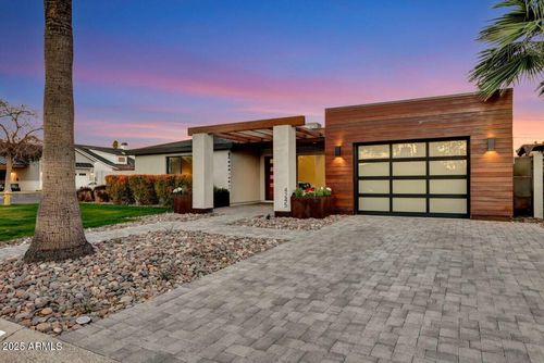 4245 N 35th Way, Phoenix, AZ, 85018-4713 | Card Image