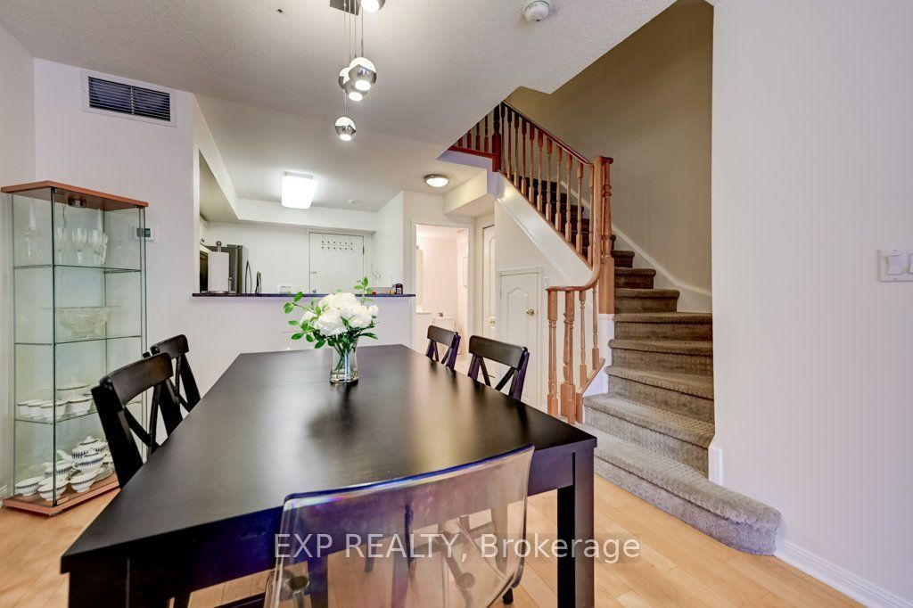 Residential in Toronto C14 3