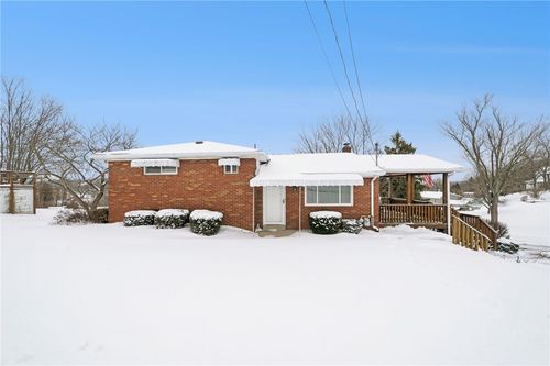 1964 Clawson Ave, Greensburg, PA, 15601-5250 | Card Image